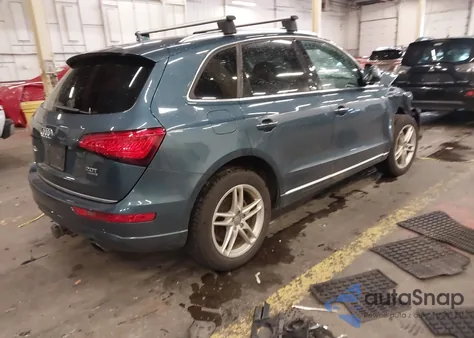 2017 Audi Q5 2.0T Premium z USA, uszkodzony, nr VIN WA1L2AFP0HA044596